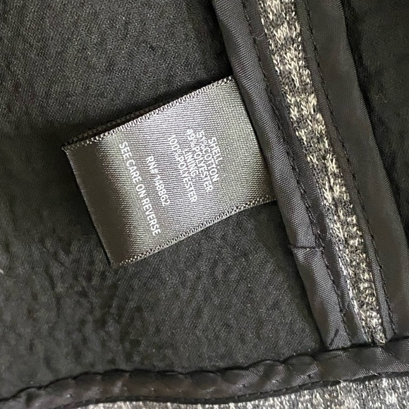 NEW TORRID STUDIO Double Knit Boyfriend Blazer Grey Plaid Size 2X TORRID 2 NWOT - Picture 16 of 17